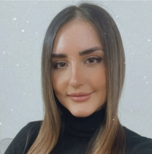 Sara Mayeli, driving instructor